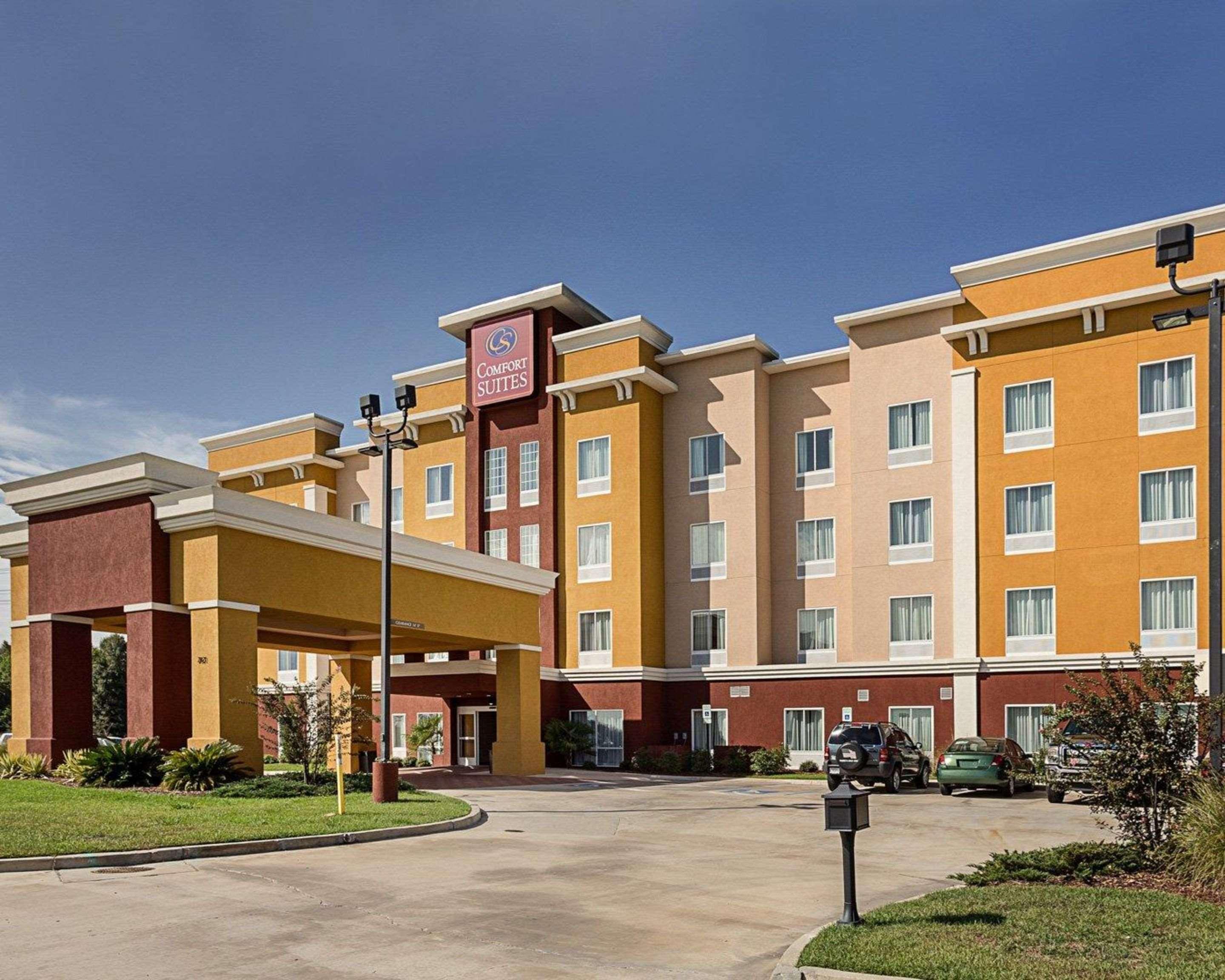 Comfort Suites Near Tanger Outlet Mall Gonzales Exteriör bild