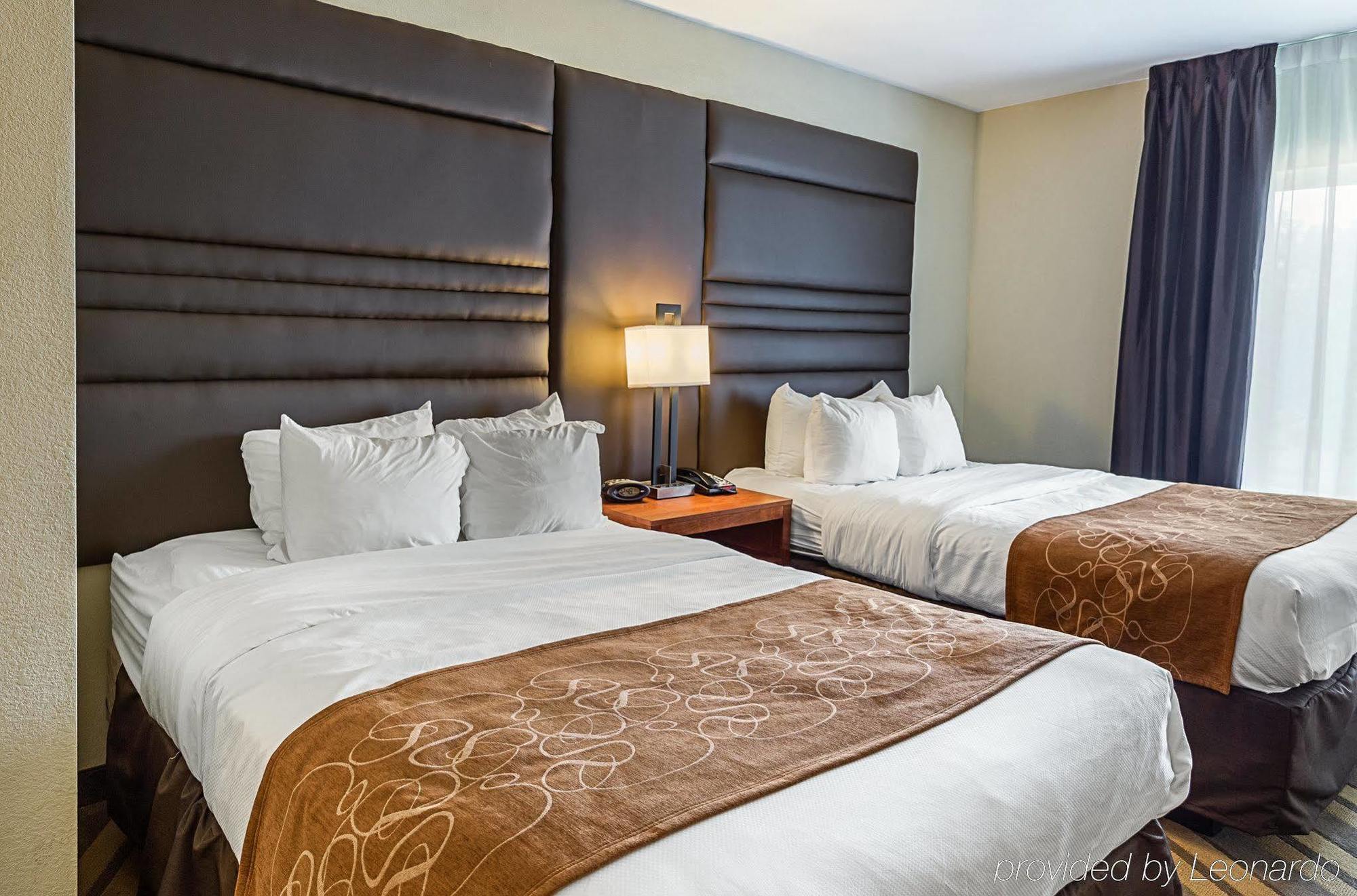 Comfort Suites Near Tanger Outlet Mall Gonzales Exteriör bild